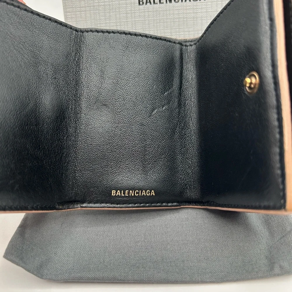 Authentic Balenciaga trifold wallet - Picture 8 of 15